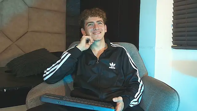Tyler_Mcrey Webcam Show