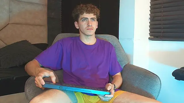 Tyler_Mcrey Pertunjukan Webcam