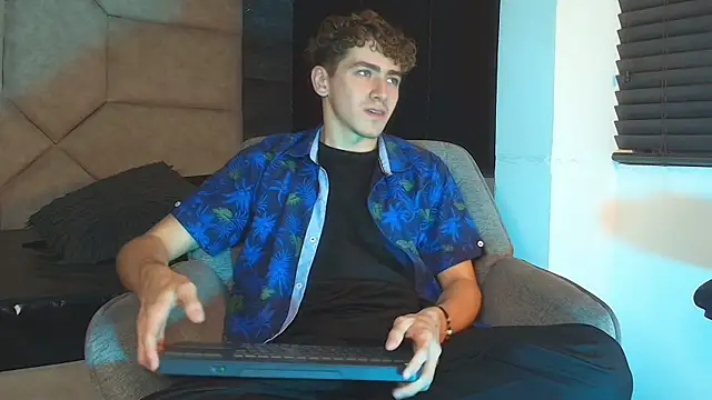 Webkamerová show Tyler_Mcrey