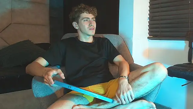Tyler_Mcrey's Webcam Show