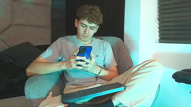 Tyler_Mcrey Pertunjukan Webcam