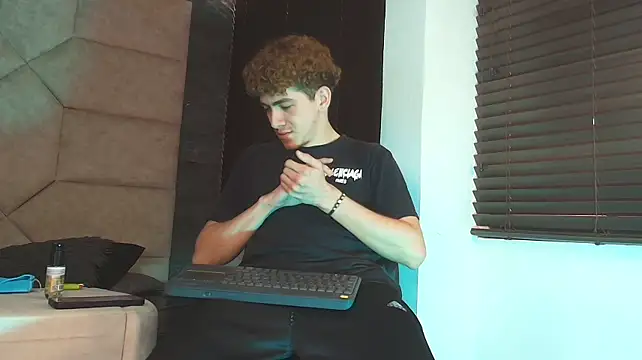 Webkamerová show Tyler_Mcrey