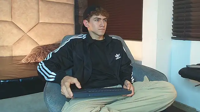 Webkamerová show Tyler_Mcrey