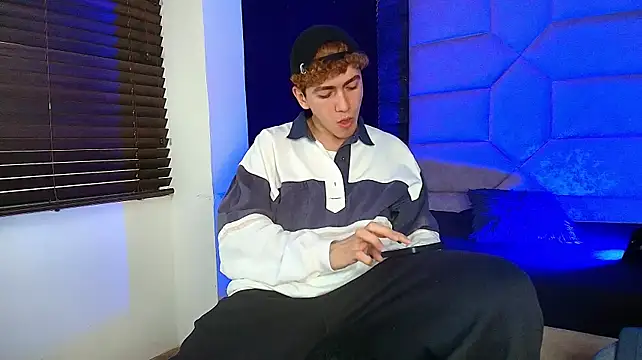 Tyler_Mcrey Webcam-Show