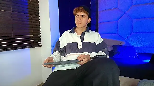 Tyler_Mcrey Шоу с уебкамера