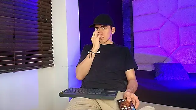 Show de Tyler_Mcrey na webcam