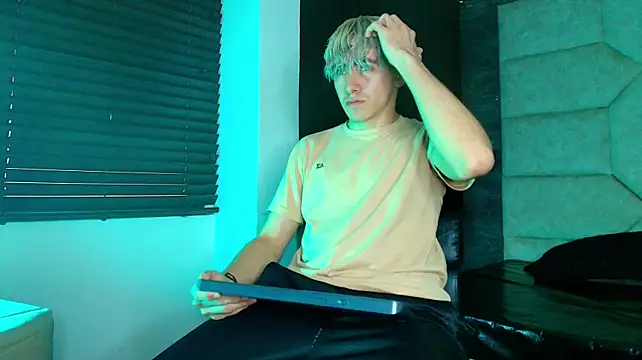 Вебкам-шоу Tyler_Mcrey