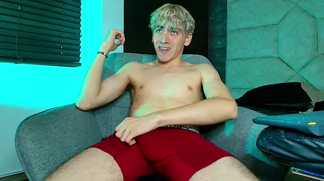Tyler_Mcrey Шоу с уебкамера