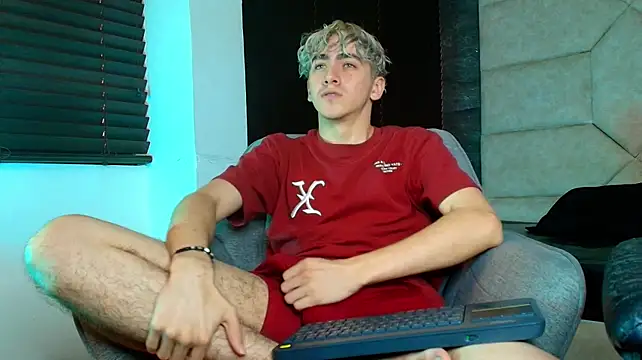 Tyler_Mcrey Show Webcam