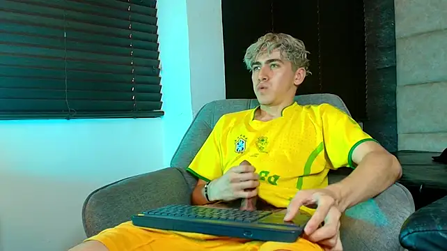 Tyler_Mcreyn Webbikameraesitys