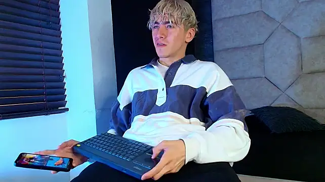 Tyler_Mcrey Webcam Show