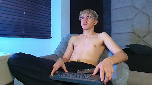 عرض كام Tyler_Mcrey
