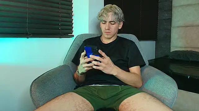 Tyler_Mcrey Pertunjukan Webcam