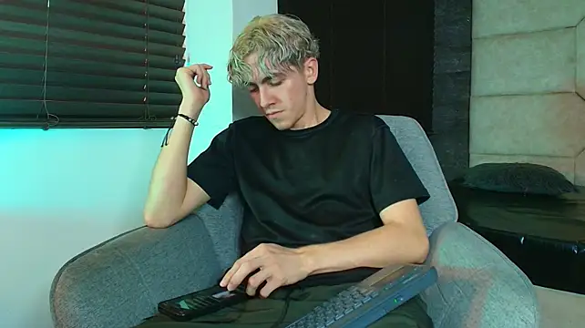 Tyler_Mcrey webkamerás műsora