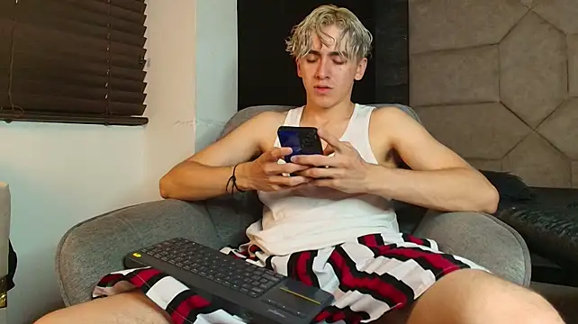 Tyler_Mcrey webkamerás műsora