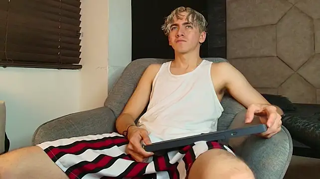 Tyler_Mcrey 网络视讯表演