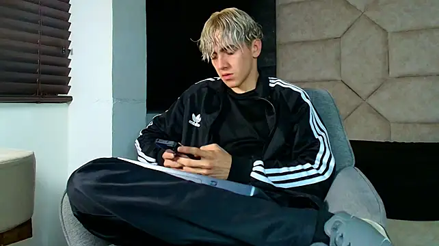 Tyler_Mcrey Webcam show