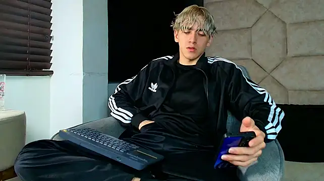 โชว์เว็บแคมของ Tyler_Mcrey