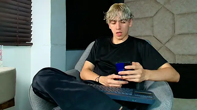 عرض كام Tyler_Mcrey