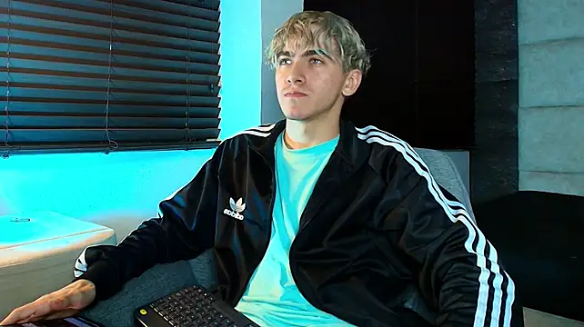 Webkamerová show Tyler_Mcrey