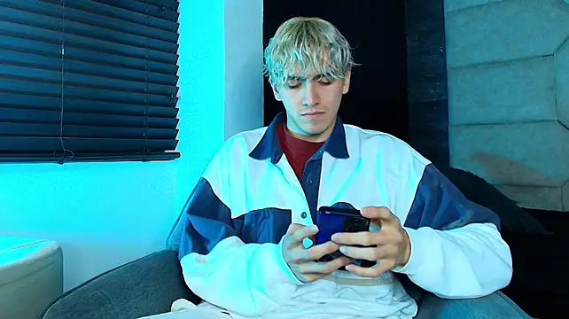 Tyler_Mcrey Webcam-Show