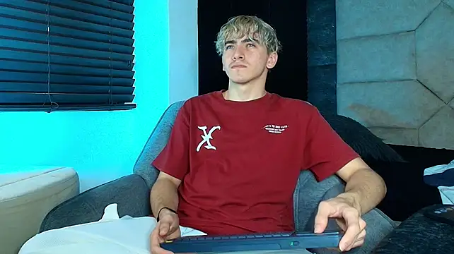 Tyler_Mcrey webkamerás műsora