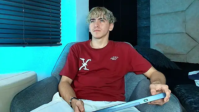 Tyler_Mcrey Pertunjukan Webcam