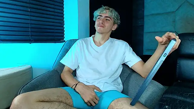 Tyler_Mcrey Pertunjukan Webcam