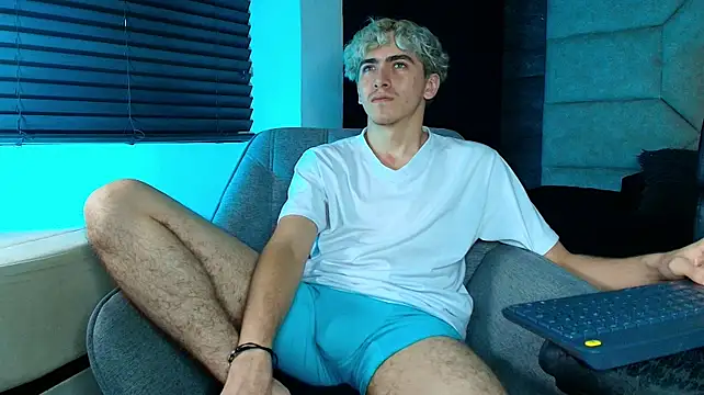 Tyler_Mcrey Show Webcam