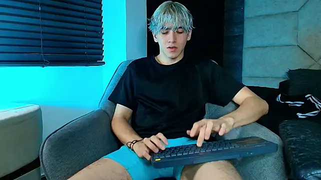 Tyler_Mcrey Шоу с уебкамера