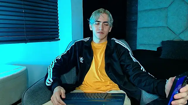 Tyler_Mcrey Webcamshow