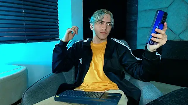 Tyler_Mcrey 网络视讯表演