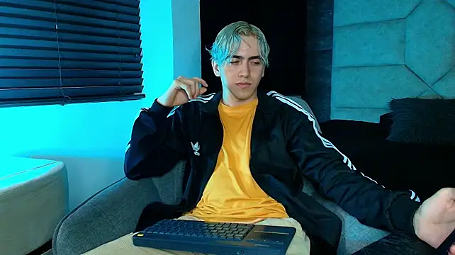 Tyler_Mcrey 在線直播表演