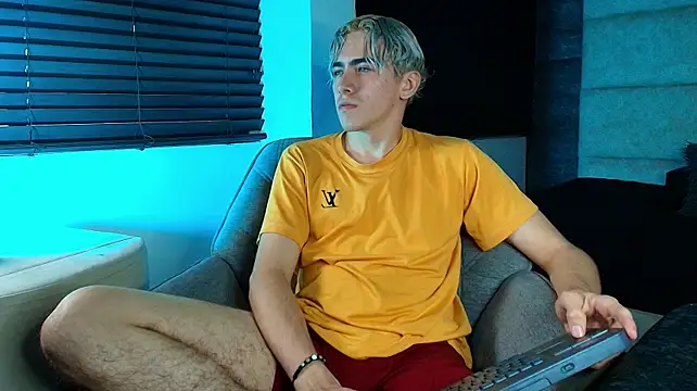 Tyler_Mcrey Show Webcam