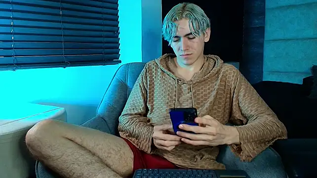 Tyler_Mcrey Show Webcam
