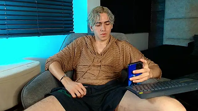 Show Webcam de Tyler_Mcrey