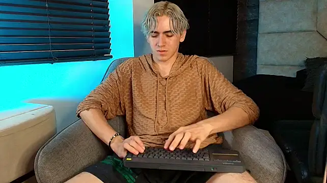 Tyler_Mcrey 웹캠 쇼