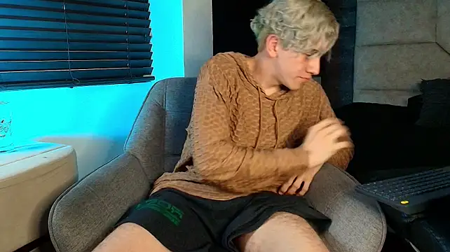 Tyler_Mcrey Show Webcam