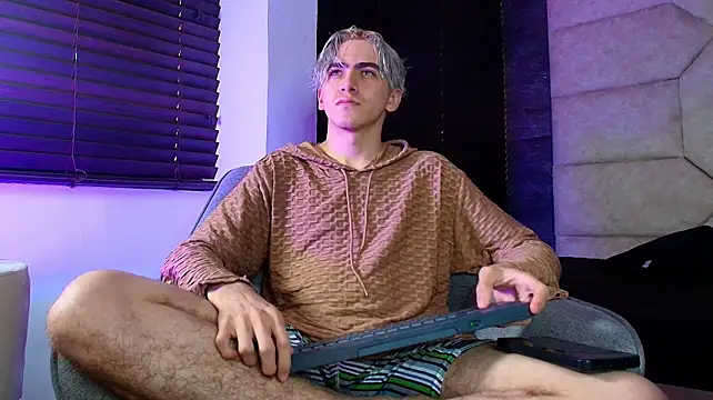 Tyler_Mcrey Pertunjukan Webcam