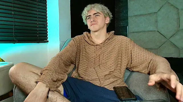 Tyler_Mcrey Show Webcam