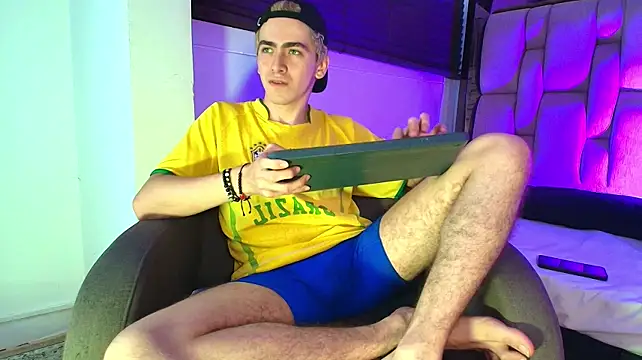 Tyler_Mcrey Show Webcam