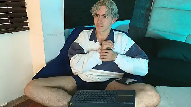 Tyler_Mcrey 在線直播表演