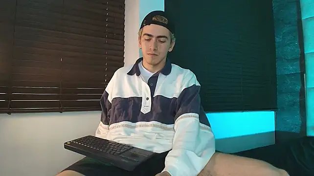 Tyler_Mcrey 在線直播表演
