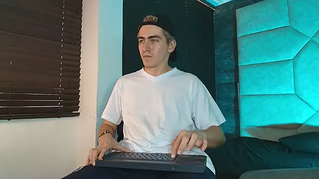 عرض كام Tyler_Mcrey