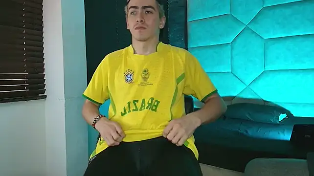 Tyler_Mcrey 在線直播表演
