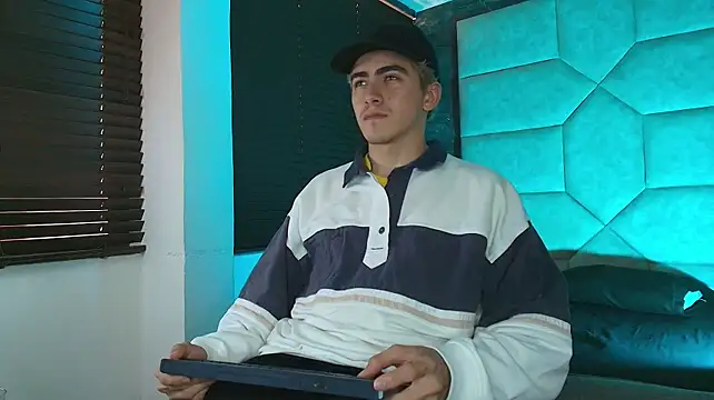 Tyler_Mcrey Webcamshow