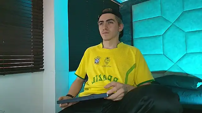 Show de Tyler_Mcrey na webcam