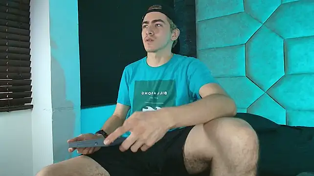 Tyler_Mcrey Adlı Modelin Web Kamerası Şovu