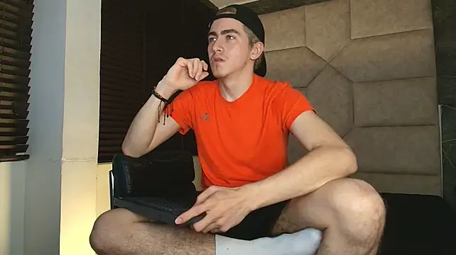 Tyler_Mcrey Webcam-Show
