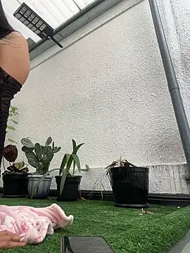 ian_mathias_ Webcam show